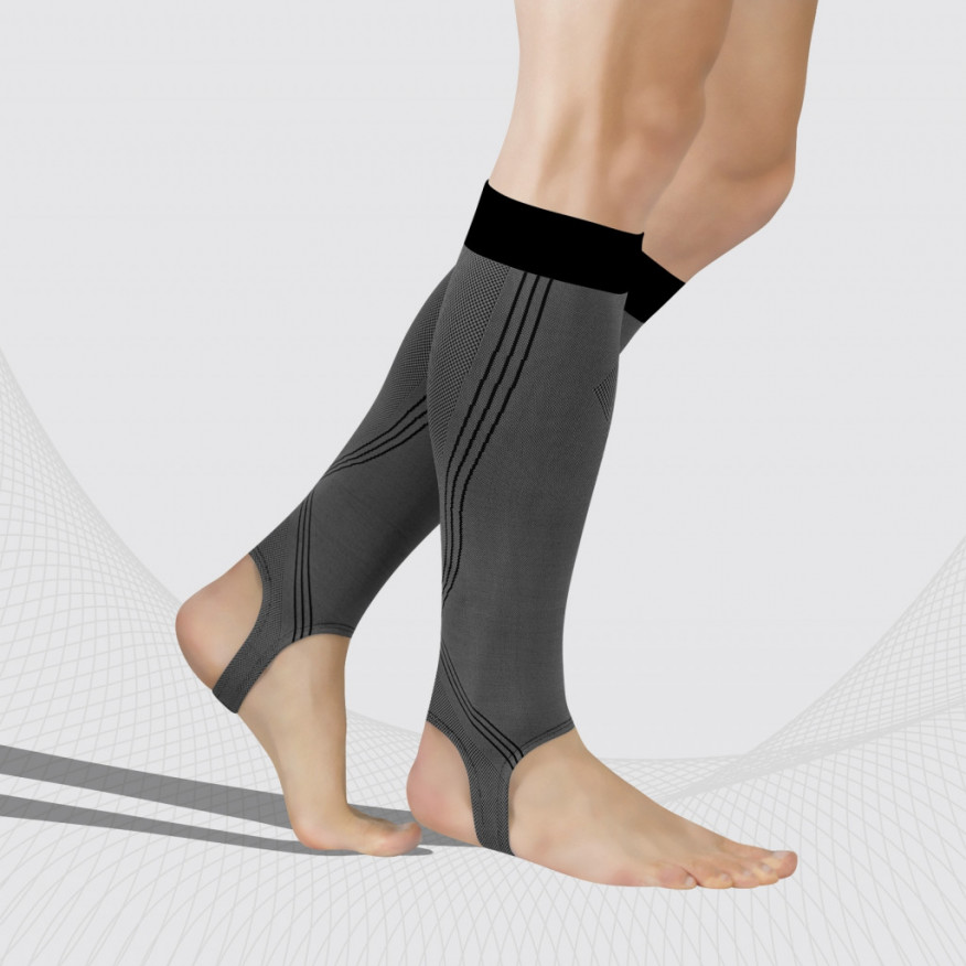 Manchons de veaux de compression pour le sport et le mode de vie actif, avec sangles pour les pieds, unisexe. Actif Manchons de veaux de compression pour le sport et le mode de vie actif, avec sangles pour les pieds, unisexe. Actif