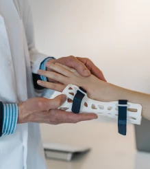 Oh, what a pain in the wrist!