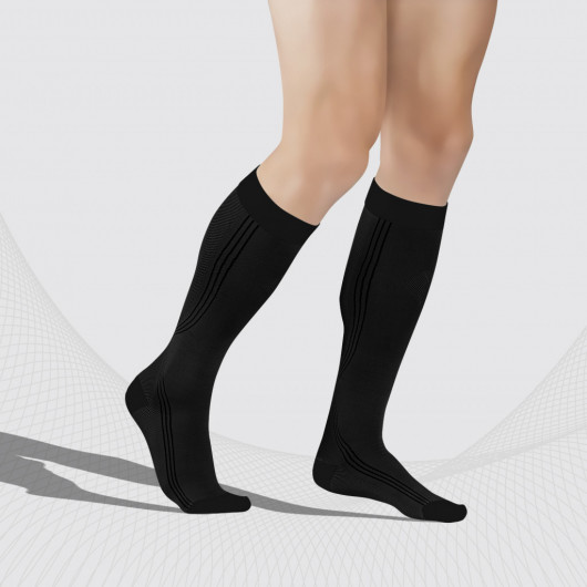 Compression knee stockings for sport and active lifestyle, unisex. Active